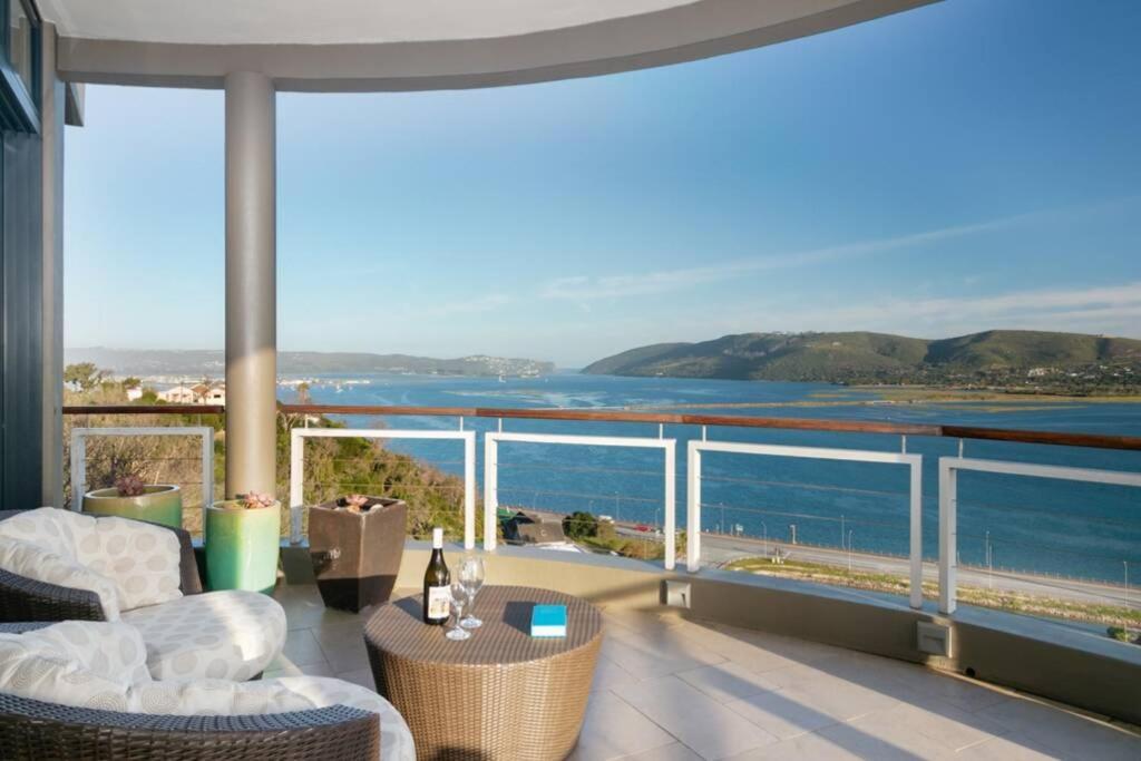 Dazzling View, Knysna - Stunning Holiday Villa With Roof Deck & 360° Views Exterior foto